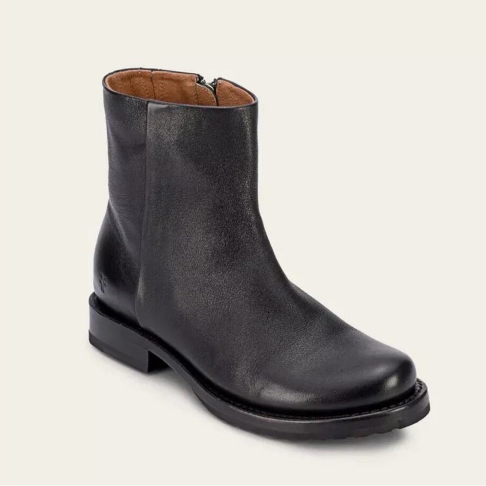 NEW Frye Veronica Inside Zipper Boots Black Leather Size 7 Women